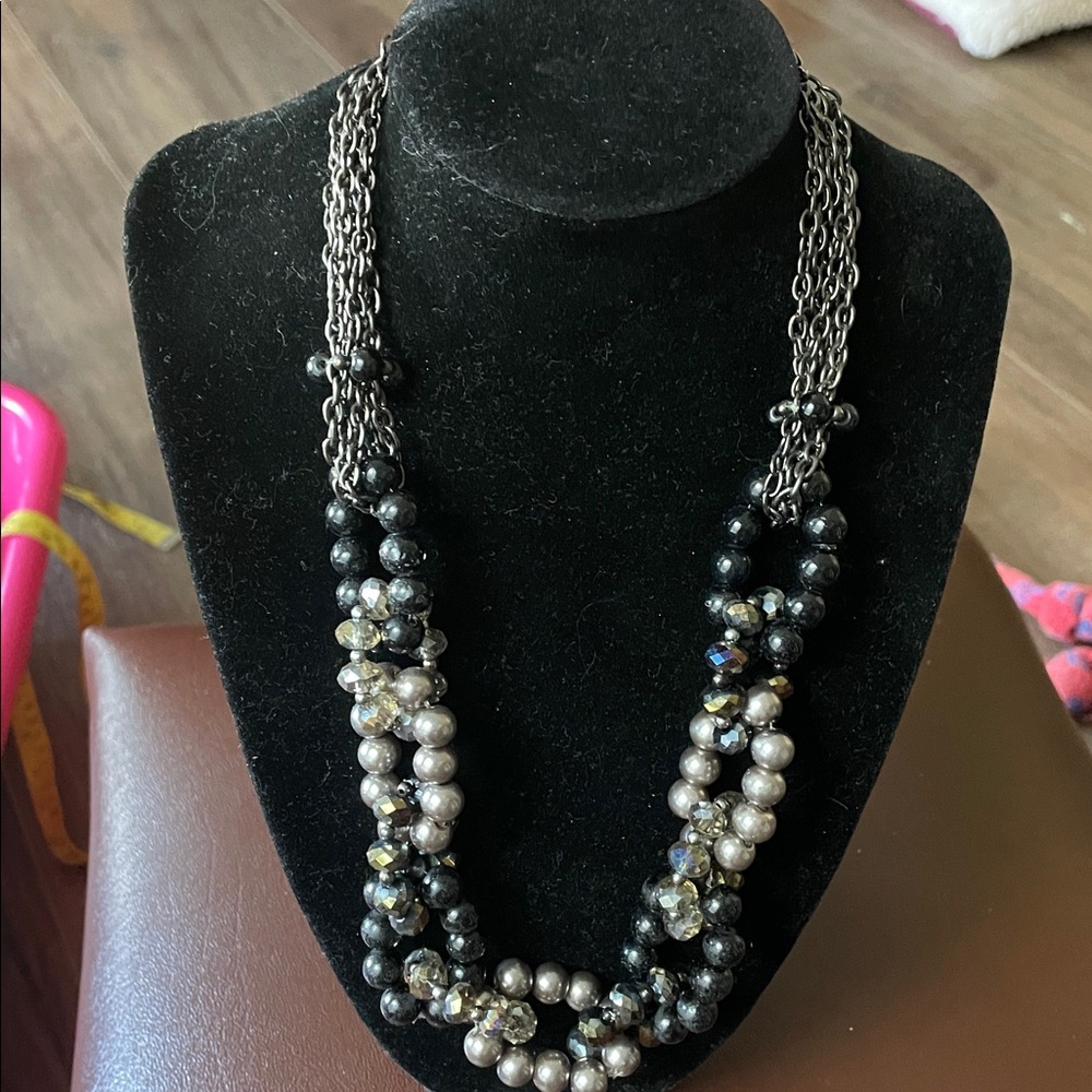 Elegant Black and Silver Beaded Necklace